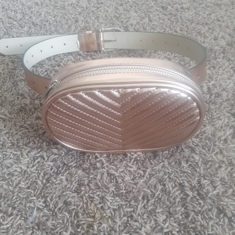 Rose gold fanny pack belt